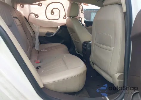 2015 Buick Regal Turbo/E-Assist Premium I z USA, uszkodzony, nr VIN 2G4GN5EX1F9207087